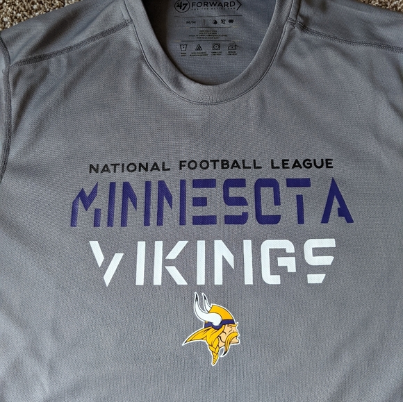 ***SOLD Minnesota Vikings men's Medium Shirt - Picture 2 of 3